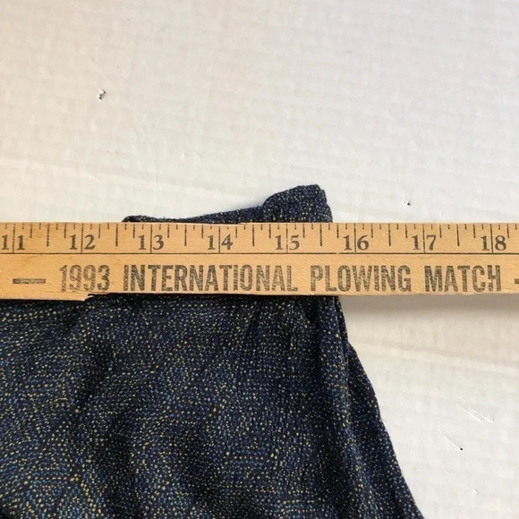 Far West Patterned Loose Fitting Shorts - Picture 10 of 11